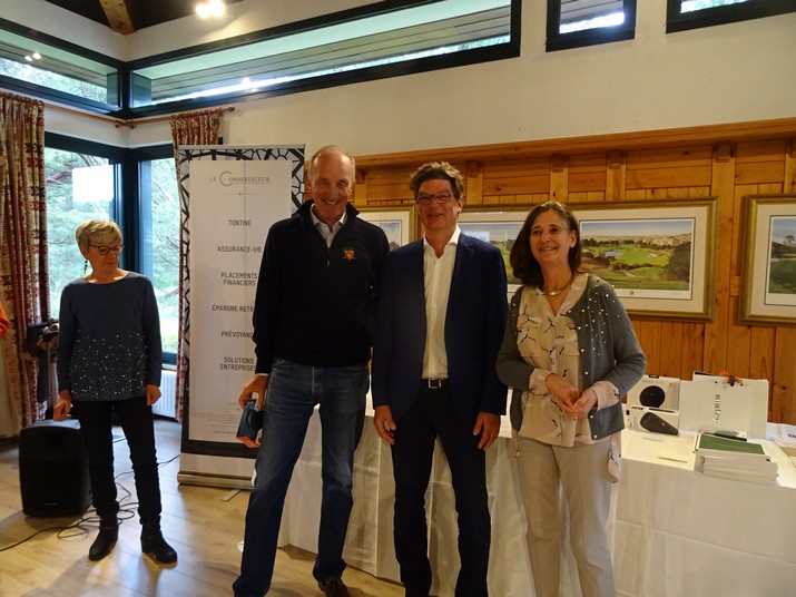 Coupe Le Conservateur 23